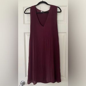 Aritzia Babaton Dress